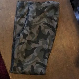 Full length camo leggings